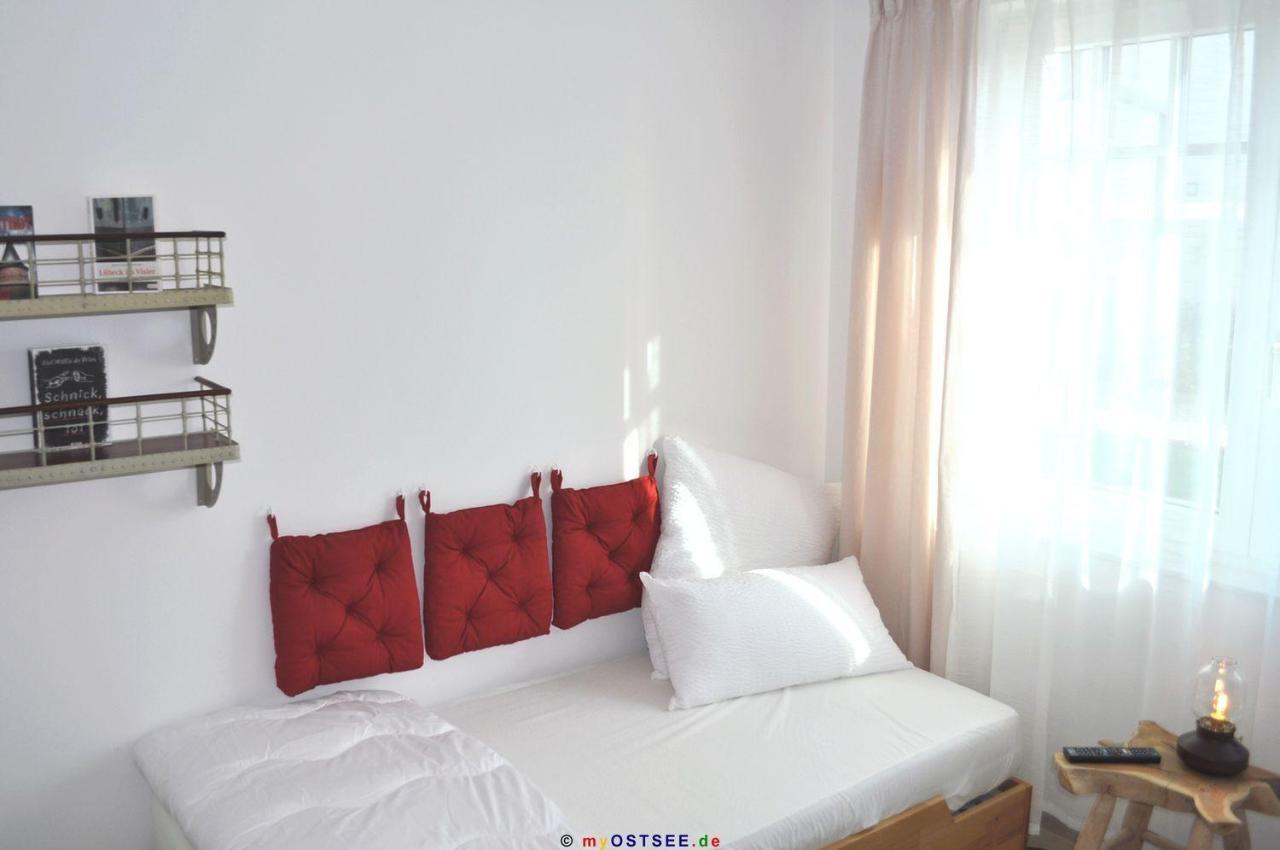 Heimathafen Ferienwohnung Ниндорф Экстерьер фото